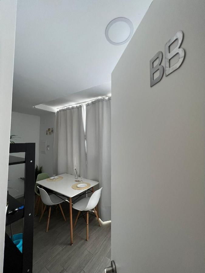 Coqueto Apartamento Nuevo En Pleno Centro De Algeciras Bb Номер фото